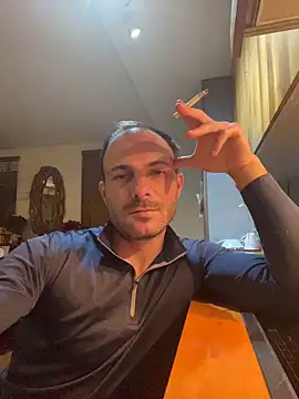 Adventurehotman online show from 11-23-25, 04:50