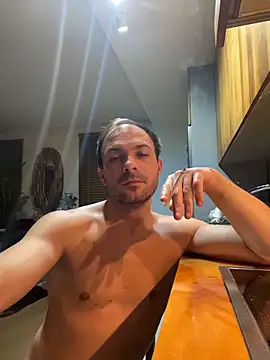 Adventurehotman online show from 03-27-26, 12:08