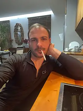 Adventurehotman online show from 01-10-26, 04:02