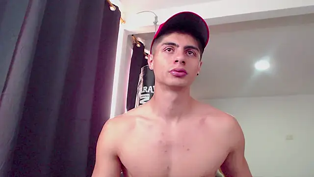 Stiven CL online show from 04-16-26, 01:06