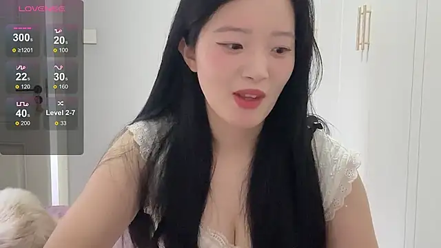 rose-u online show from 10-21-25, 02:11