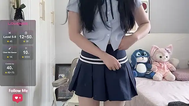 rose-u online show from 05-18-26, 12:33
