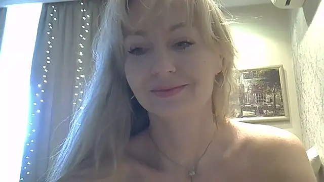 Snapshot of ZarinaSwift chatting on 03-01-26, 07:19 ZarinaSwift online show from 03-01-26, 07:19