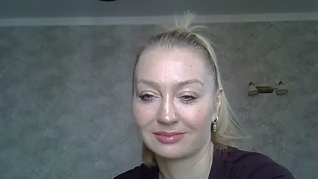 ZarinaSwift online show from 03-23-26, 05:07