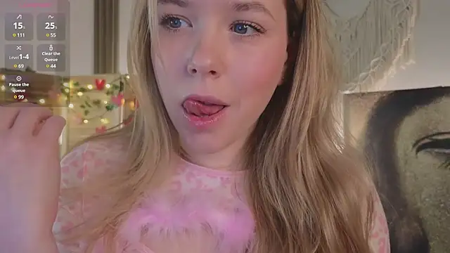 Snapshot of milly_shy chatting on 02-10-25, 07:04 milly shy online show from 02-10-25, 07:04