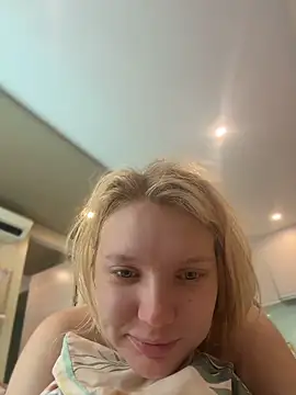 Snapshot of AmmyHot chatting on 05-30-26, 05:03 AmmyHot online show from 05-30-26, 05:03