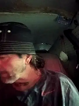 Hotbodyscottie online show from 09-15-25, 07:42