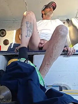 Hotbodyscottie online show from 02-10-26, 10:53