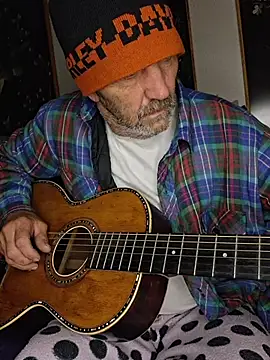 Hotbodyscottie online show from 02-02-26, 09:30