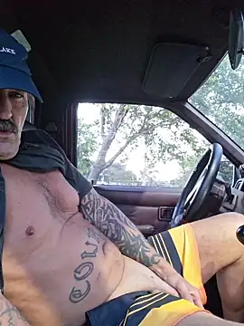 Snapshot of Hotbodyscottie chatting on 05-16-26, 10:36 Hotbodyscottie online show from 05-16-26, 10:36