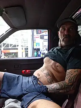 Snapshot of Hotbodyscottie chatting on 05-23-26, 09:41 Hotbodyscottie online show from 05-23-26, 09:41