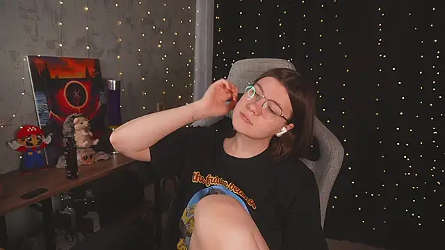 cuteamberlyyy online show from 04-07-26, 04:36