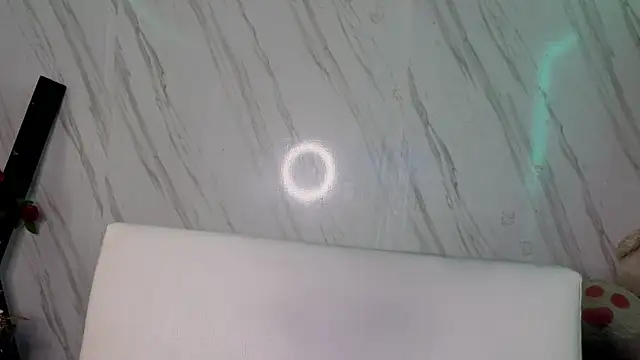 jeimy garcia online show from 10-22-25, 12:04