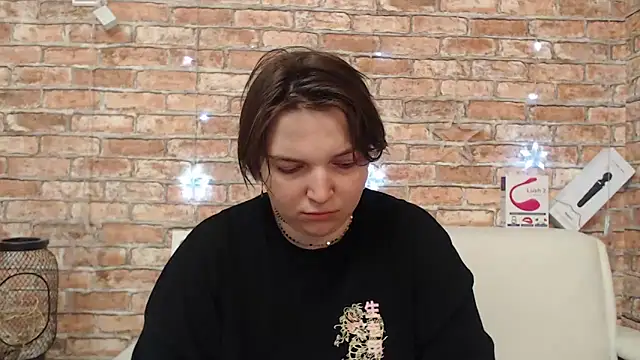 Amelia Kiss  online show from 03-13-26, 01:10