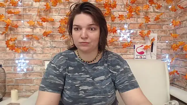 Amelia Kiss  online show from 11-18-25, 12:48