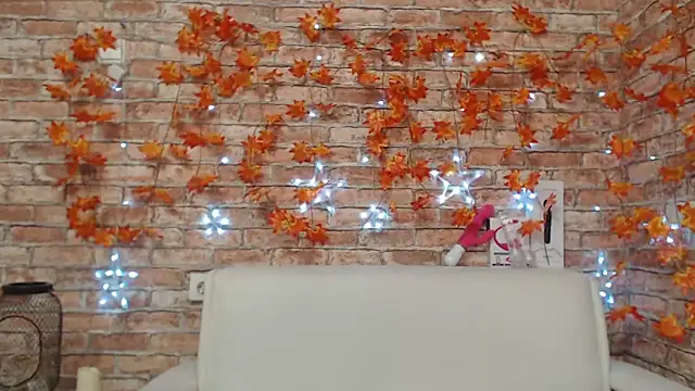 Amelia Kiss  online show from 11-20-25, 12:55