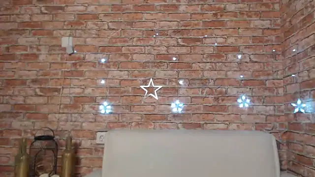 Snapshot of Amelia_Kiss_ chatting on 03-01-25, 12:50 Amelia Kiss online show from 03-01-25, 12:50