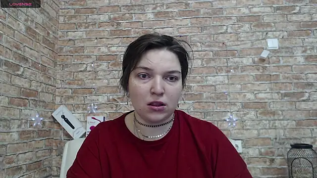 Amelia Kiss  online show from 03-05-26, 12:51