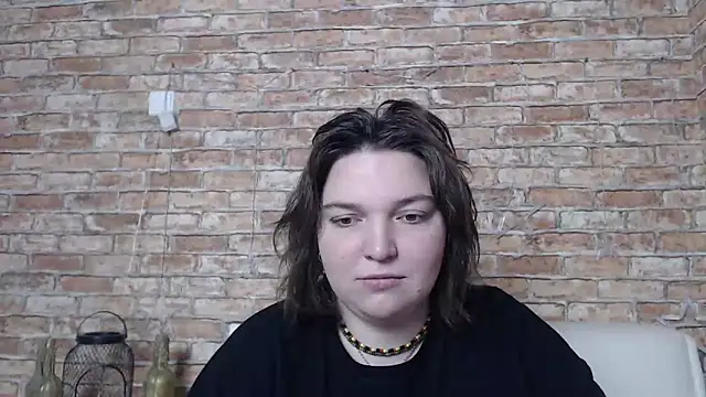 Snapshot of Amelia_Kiss_ chatting on 02-21-25, 12:38 Amelia Kiss online show from 02-21-25, 12:38