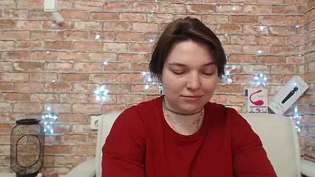 Amelia Kiss  online show from 02-19-26, 12:51