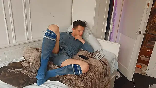 Snapshot of CupidZass chatting on 03-15-26, 06:04 CupidZass online show from 03-15-26, 06:04