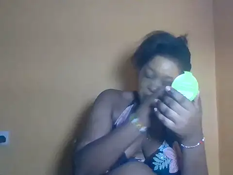 Snapshot of Prettyblackgal chatting on 05-28-26, 09:32 Prettyblackgal online show from 05-28-26, 09:32