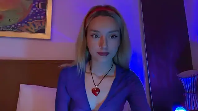 SirenaBelle online show from 11-19-25, 10:21