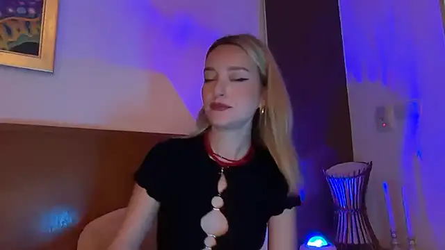 SirenaBelle online show from 11-21-25, 12:31