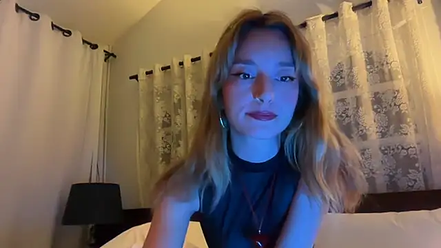 SirenaBelle online show from 03-10-26, 10:14