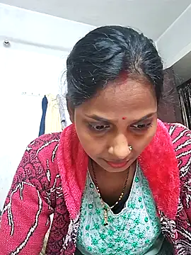 Snapshot of Babita03 chatting on 01-15-25, 04:21 Babita03 online show from 01-15-25, 04:21