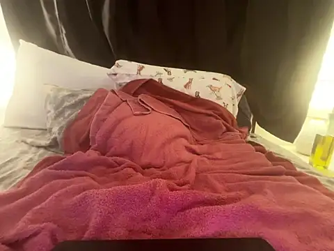 Snapshot of sclax38 chatting on 03-15-26, 10:11 sclax38 online show from 03-15-26, 10:11