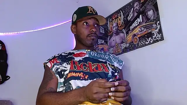 Snapshot of king__Black chatting on 02-28-26, 03:44 king Black online show from 02-28-26, 03:44