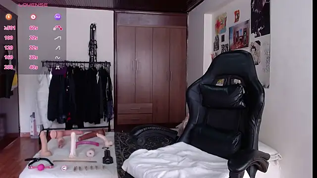 Amahd696 online show from 03-25-26, 01:43