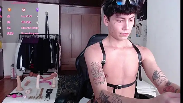 Amahd696 online show from 03-31-26, 03:36