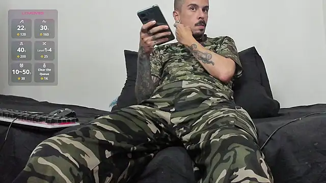 Aaron BigDickxxx online show from 11-22-25, 07:13