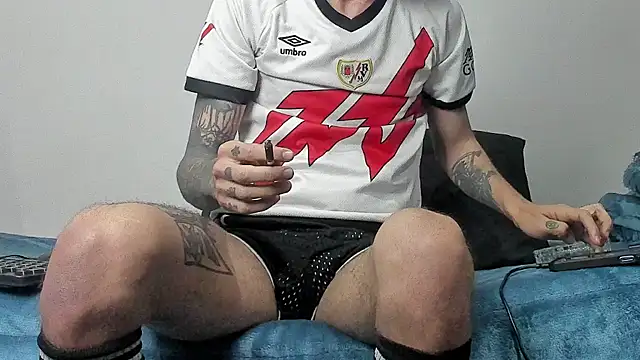 Aaron BigDickxxx online show from 10-07-25, 07:31