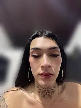 Snapshot of Camila_Coxx chatting on 07-05-26, 11:44 Camila Coxx online show from 07-05-26, 11:44
