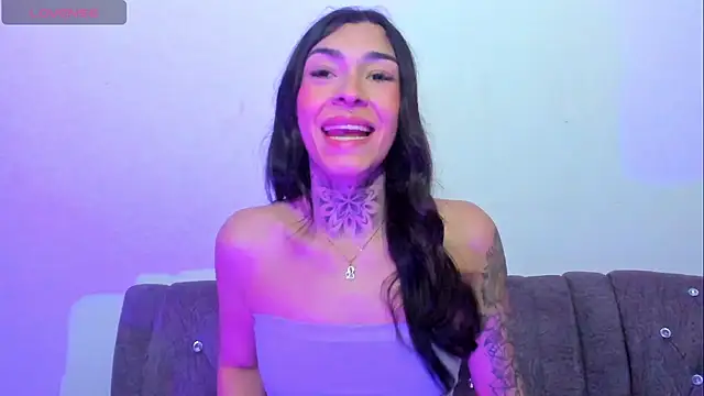 Camila Coxx online show from 12-17-25, 04:28