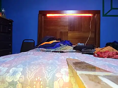 Ricorryxh online show from 10-18-25, 05:42