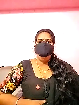 melina214 online show from 10-17-25, 05:44