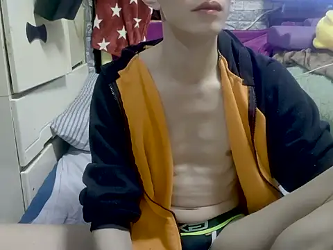 Snapshot of JJjing chatting on 02-19-26, 10:12 JJjing online show from 02-19-26, 10:12