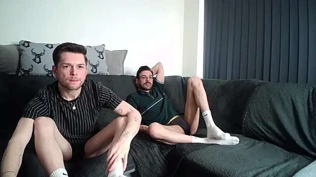 twotwinkhusbandss online show from 04-12-26, 05:49