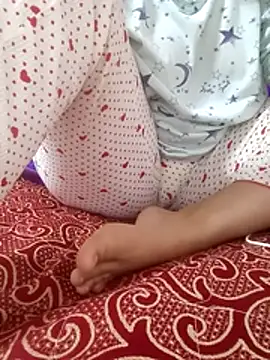 Bombamom online show from 04-04-26, 05:19