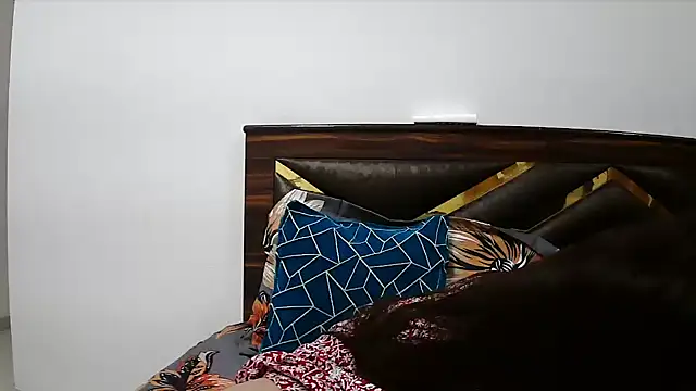 Gloie4u online show from 10-07-25, 04:24