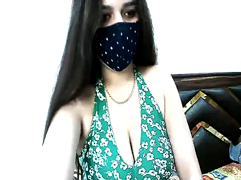 Snapshot of Gloie4u chatting on 02-23-26, 11:11 Gloie4u online show from 02-23-26, 11:11