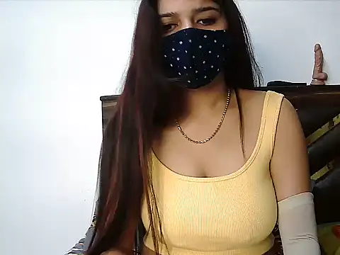 Gloie4u online show from 12-05-25, 05:06