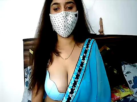 Gloie4u online show from 06-06-26, 10:42