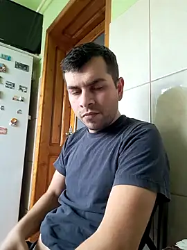 Snapshot of hornny1995 chatting on 02-05-25, 01:33 hornny1995 online show from 02-05-25, 01:33
