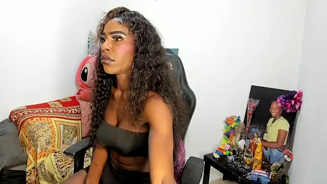 Snapshot of Richchocolatesweet_ chatting on 02-23-26, 04:14 Richchocolatesweet online show from 02-23-26, 04:14