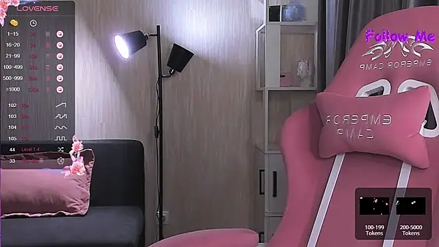 bunny bubble online show from 12-05-24, 09:44